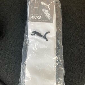 NWT Men’s White Puma Football Soccer Knee Length Socks Size 3